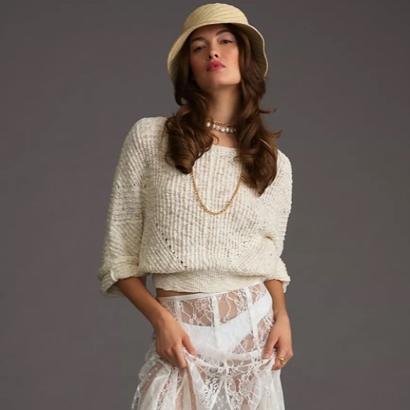 Anthropologie Cropped oversized Batwing Sweater - Picture 5 of 12